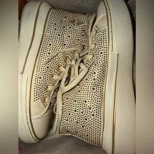 Skechers Women's Cream High-Top Sneakers with Gold Accents